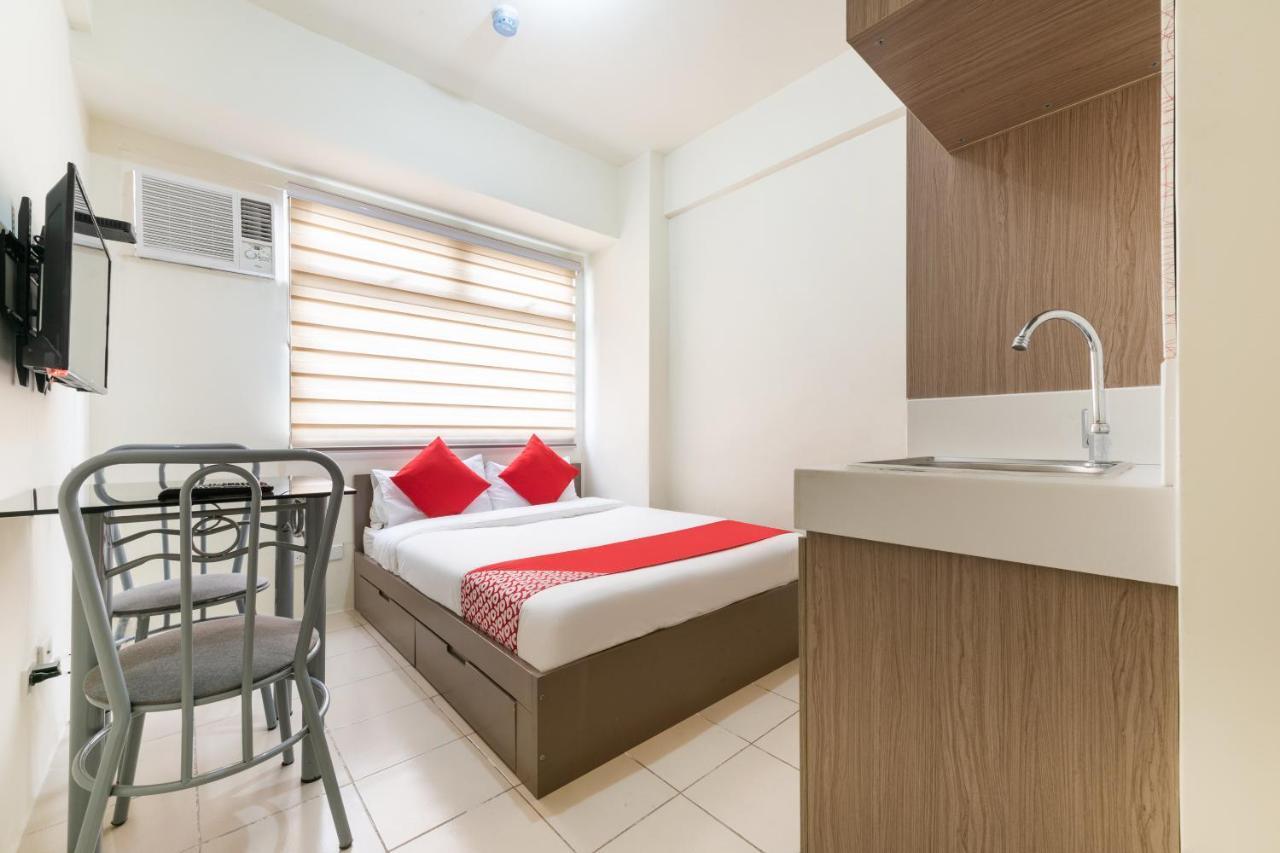 Oyo 474 Urbandeca Tower 316 - Nizami Condotel Mandaluyong Εξωτερικό φωτογραφία